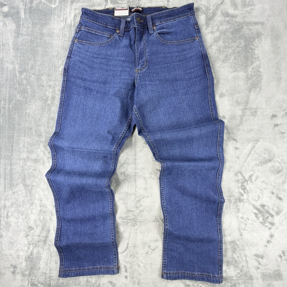 Kirkland Signature Mens 34x32 Straight Fit Stretch Jeans Medium Wash NWT